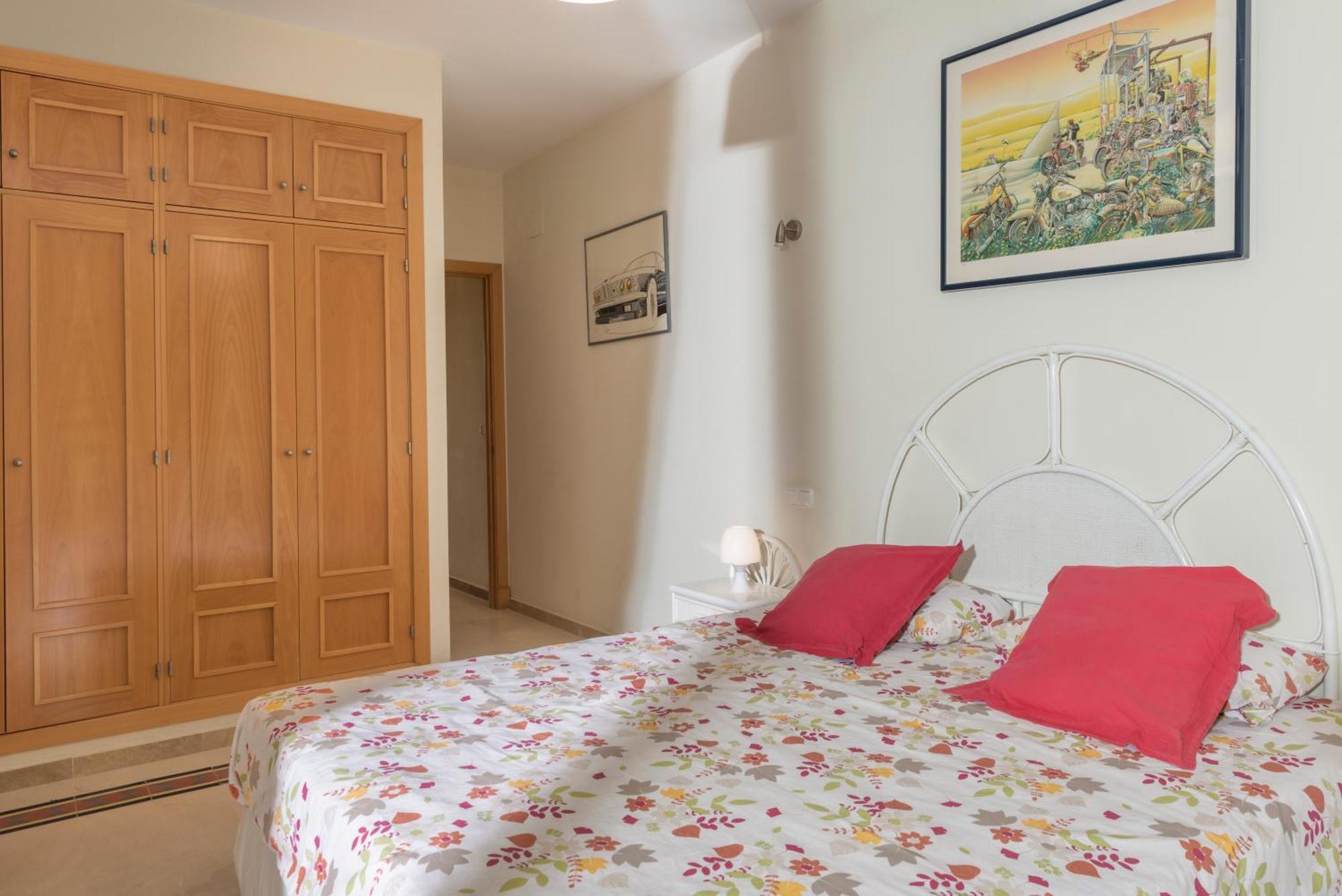 בנאלופ קסאס וייחאס Resort Villas Andalucia מראה חיצוני תמונה