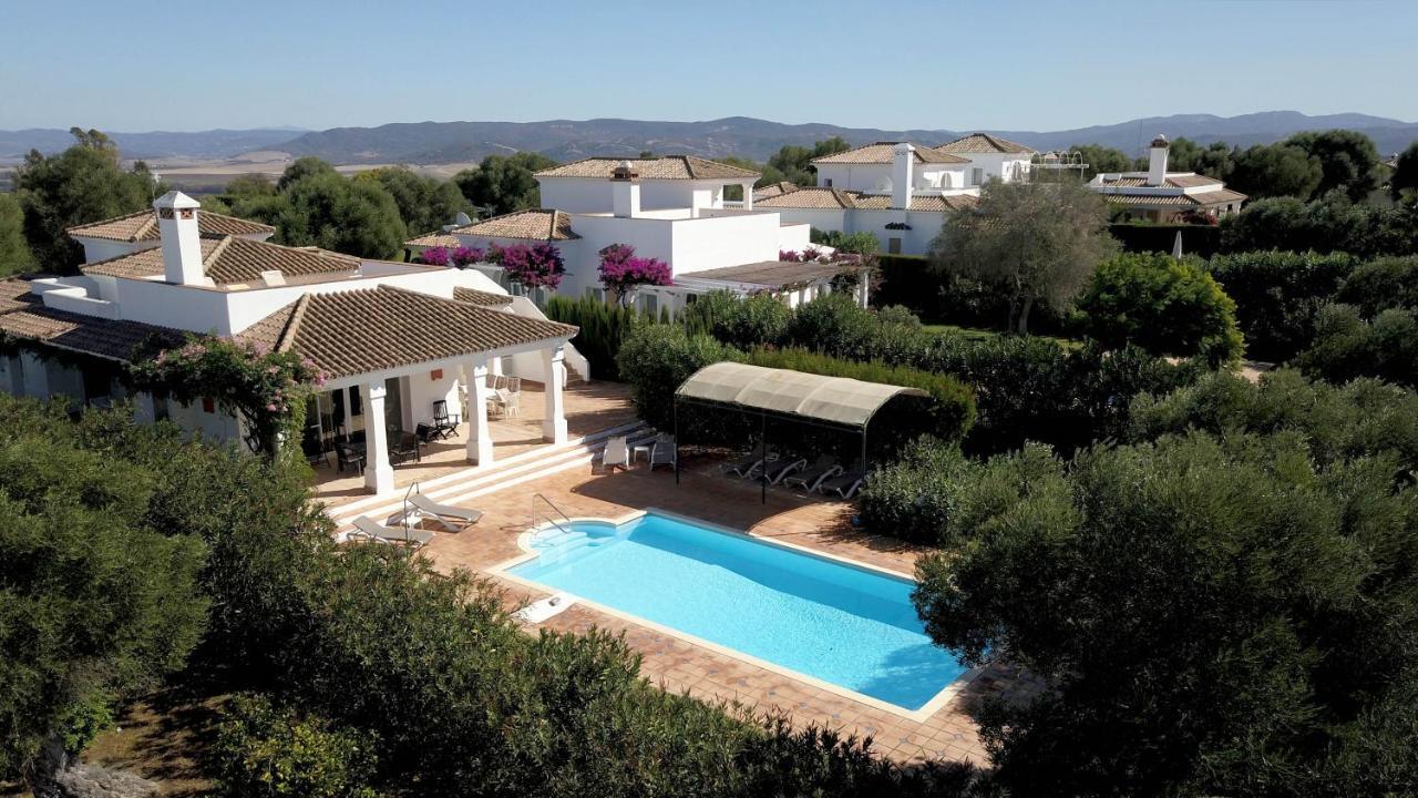 בנאלופ קסאס וייחאס Resort Villas Andalucia מראה חיצוני תמונה